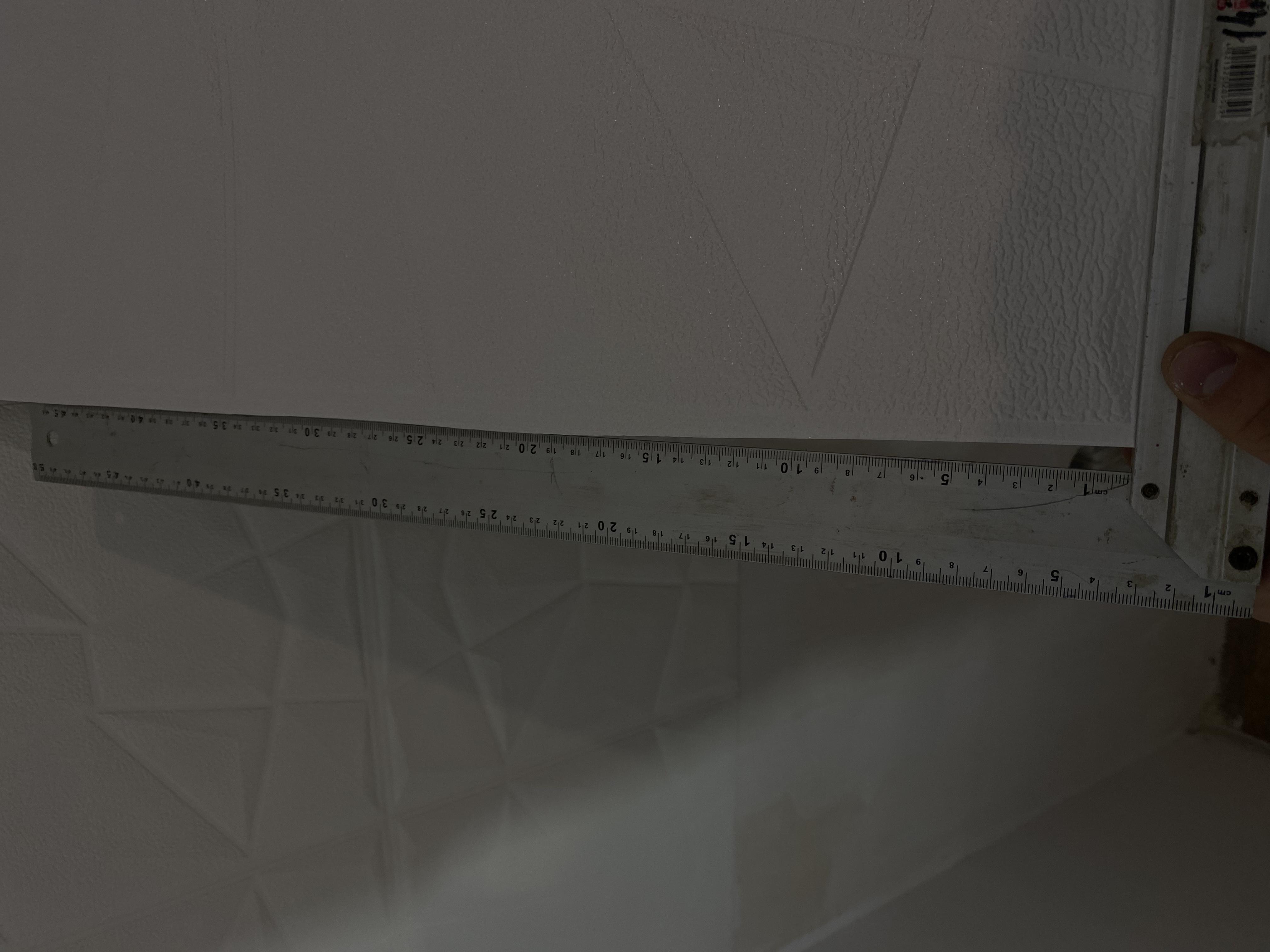 Панель 3D самоклеюча NNdesign для стелі абстракція Білий (7420156) у реальних умовах використання від користувача Diana.