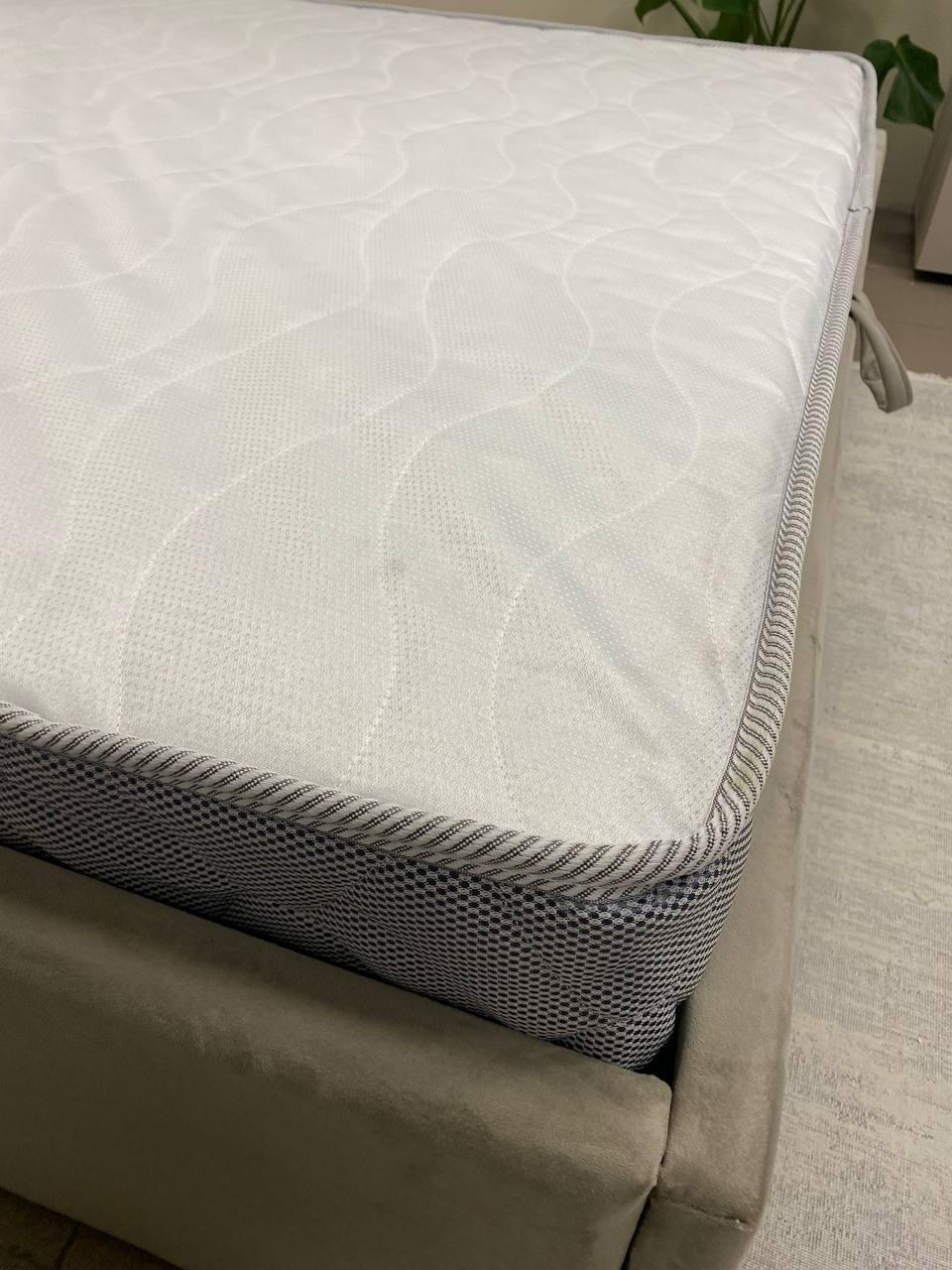Матрас ортопедический HealthFoam Cocos New LIDERSON 90x200 см в реальных условиях использования от пользователя Любов Михайлівна.