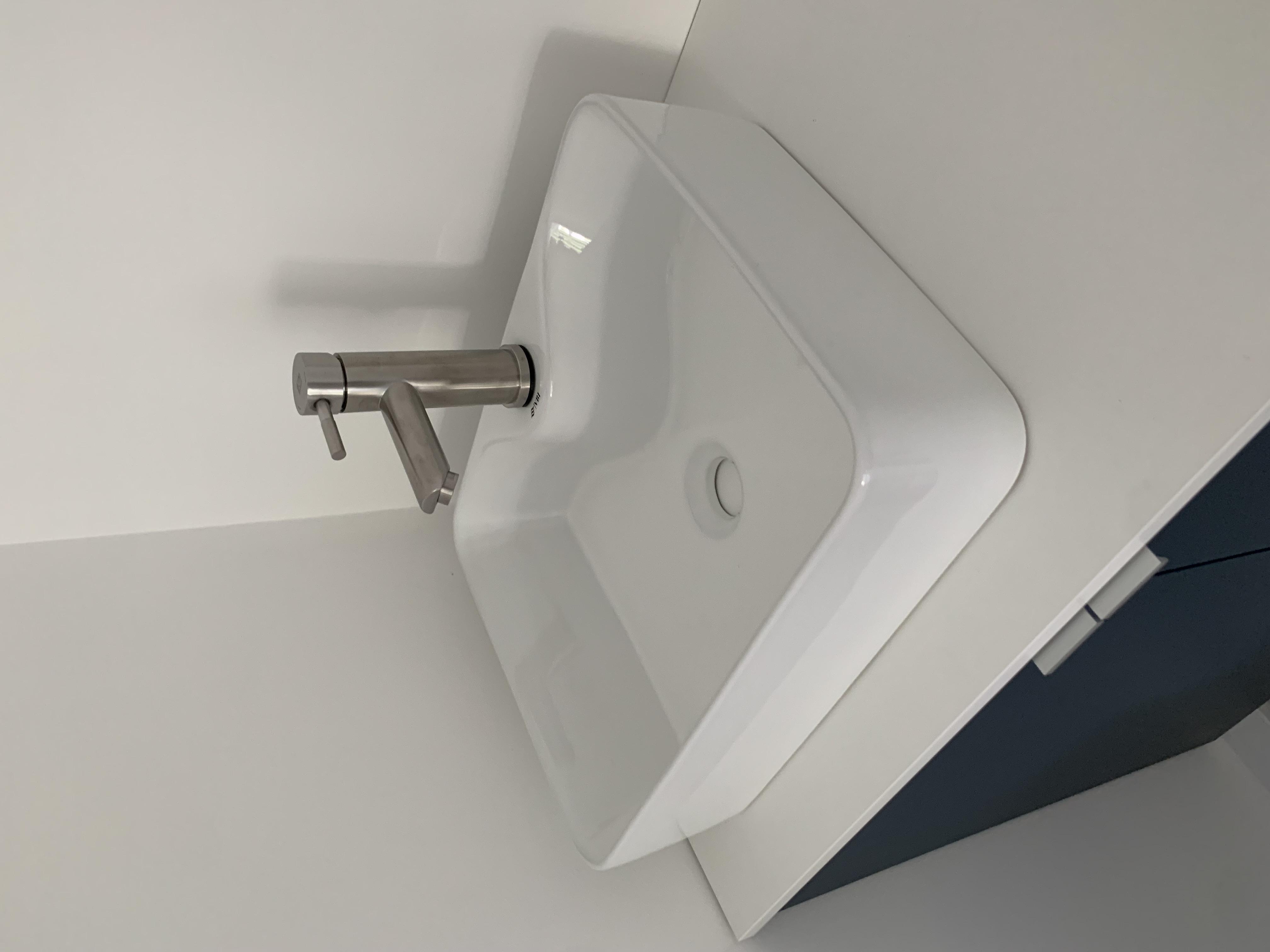 Умивальник VBI FORLI накладний White (VBI-011100) у реальних умовах використання від користувача Наталія.