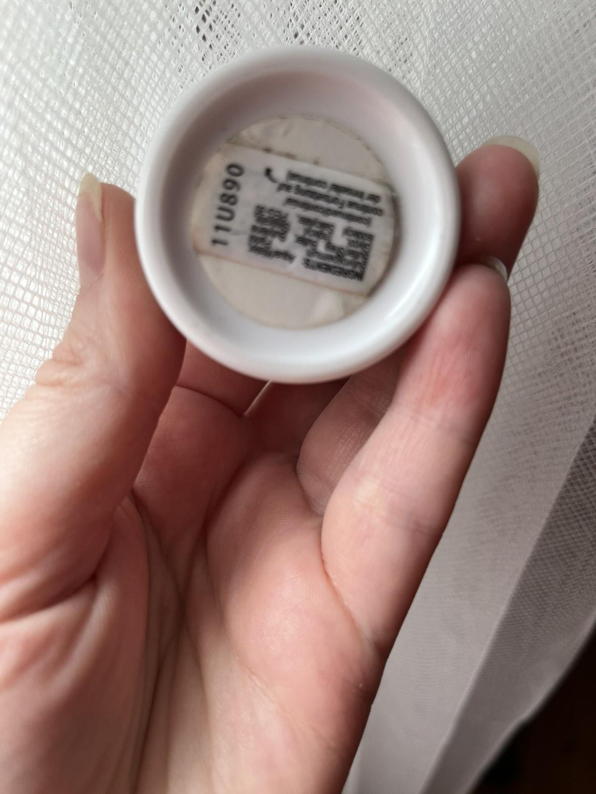 Крем для шкіри навколо очей Kiehl's Creamy Eye Treatment with Avocado 14 мл (3700194714413) у реальних умовах використання від користувача Світлана.