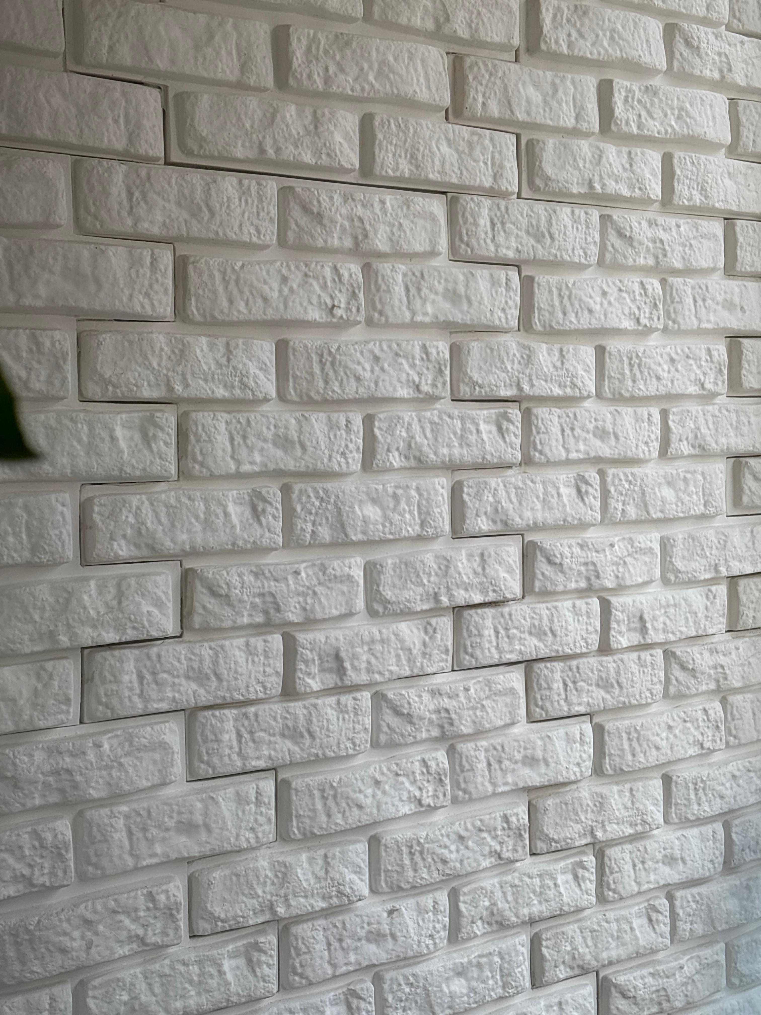 3D-панель гіпсова Gipster Stone 0.25 кв.м у реальних умовах використання від користувача Вася.