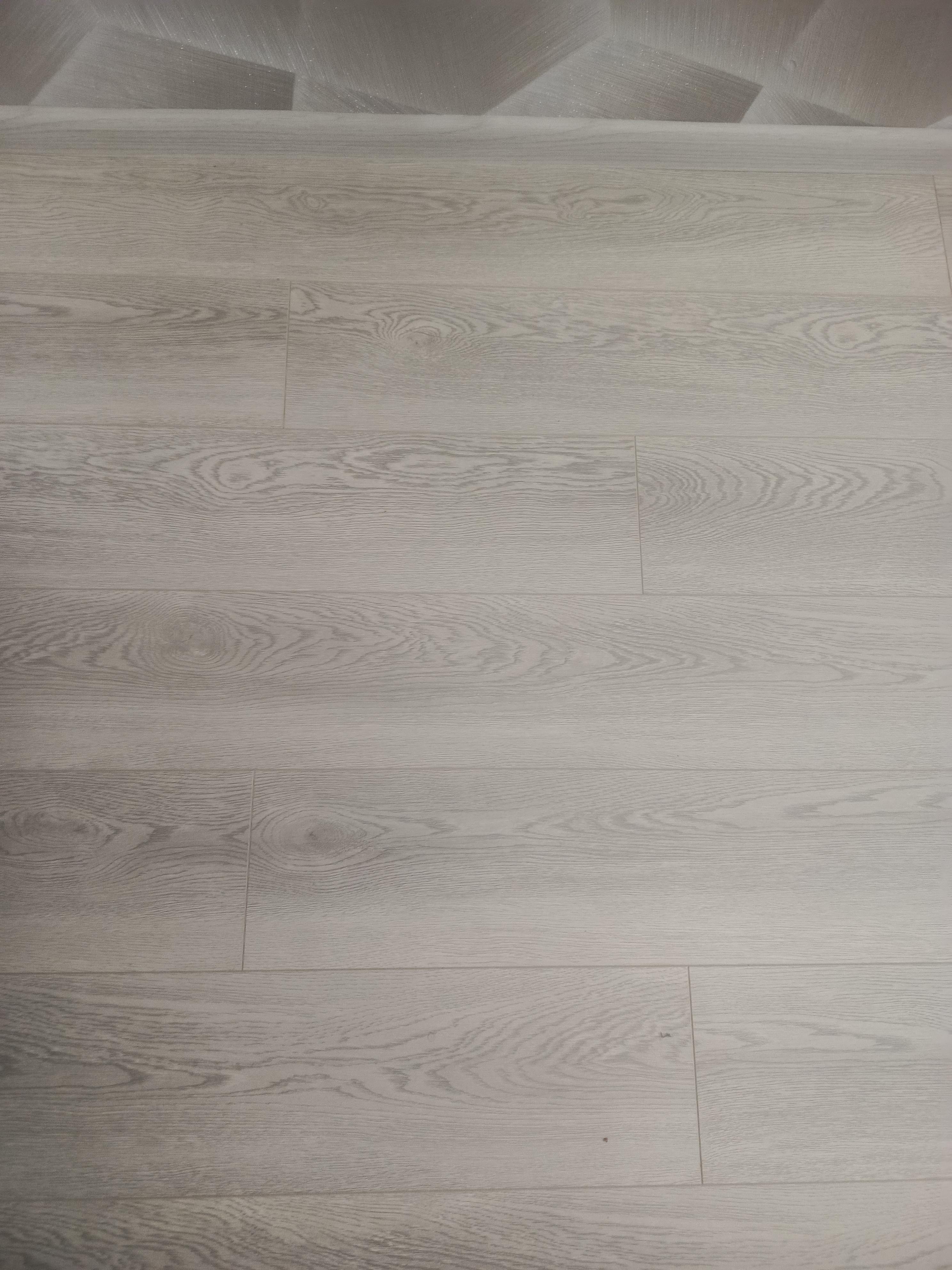 Ламинат Peli Parquet Anatolia 4V white 33/АС5 8 мм (AN901) в реальных условиях использования от пользователя Марина.