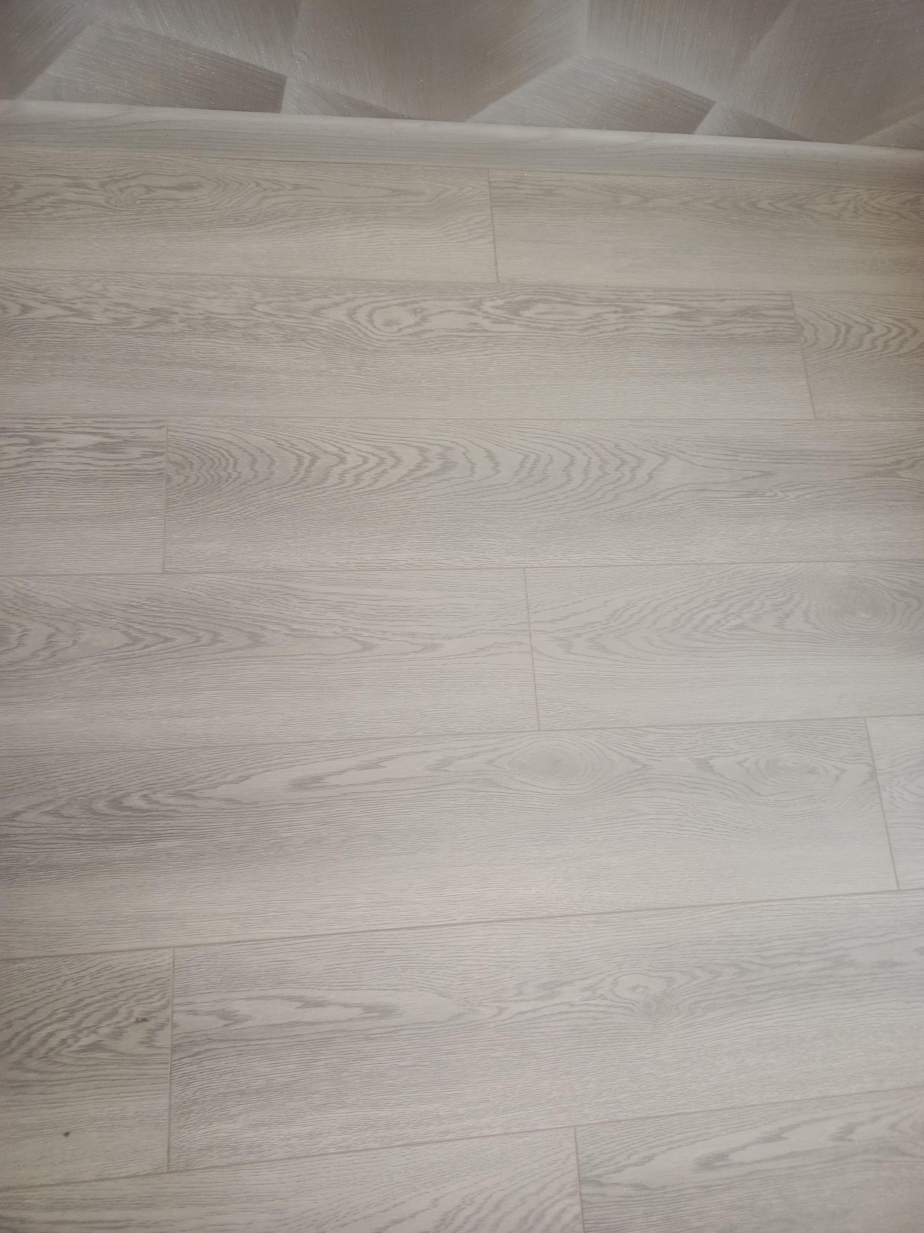 Ламинат Peli Parquet Anatolia 4V white 33/АС5 8 мм (AN901) в реальных условиях использования от пользователя Марина.